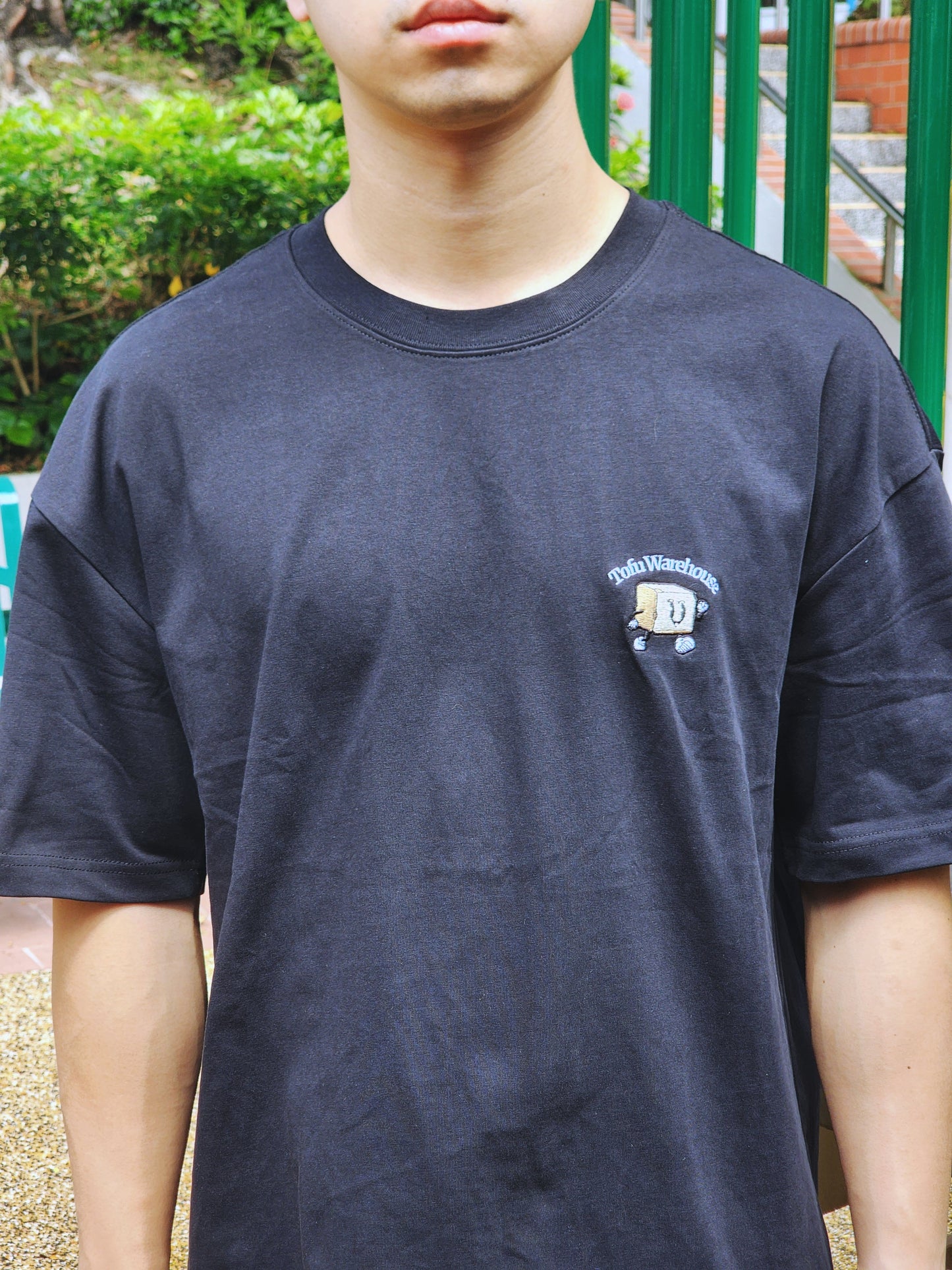 Tofu Essentials Oversized T-Shirt (Black)